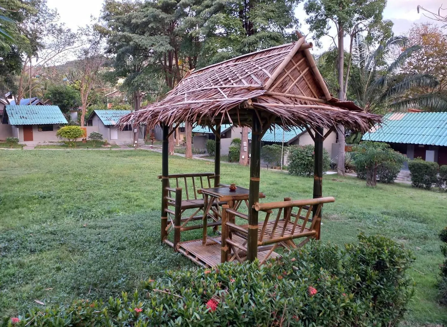 Siam Flora Resort Ko Lanta